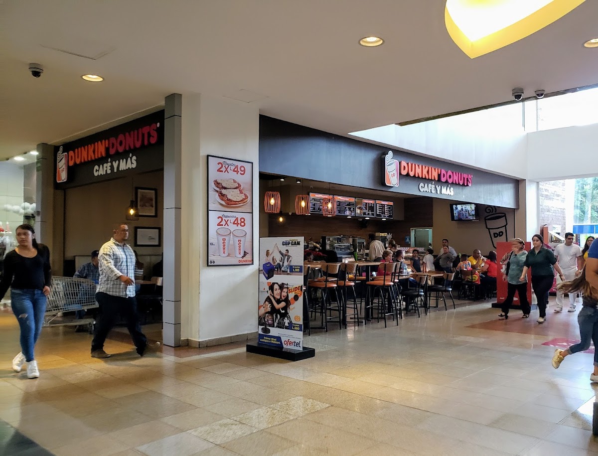 Dunkin' • Cascadas Mall