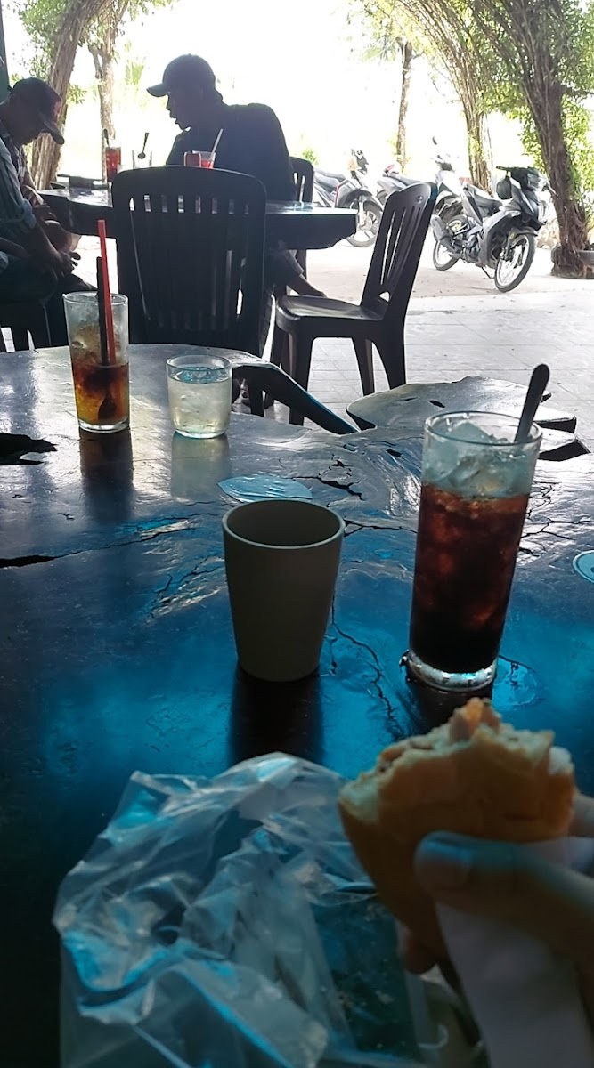 Cô Chủ Nhỏ Cafe