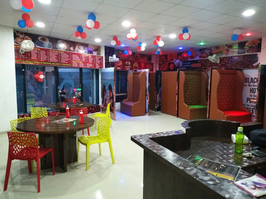 Rangeela Coffee Cafe & Fast food - 3