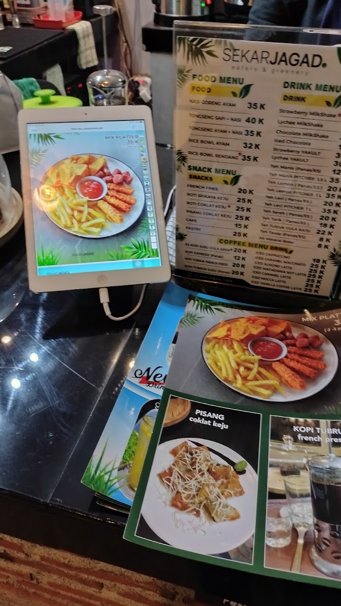 Cafe SEKARJAGAD. - 3