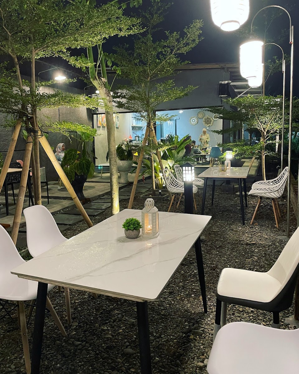 Cafe SEKARJAGAD. - 1