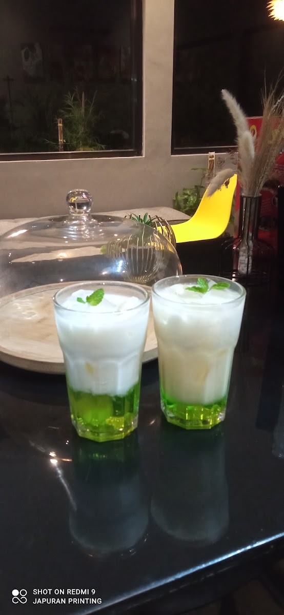 Cafe SEKARJAGAD. - 10