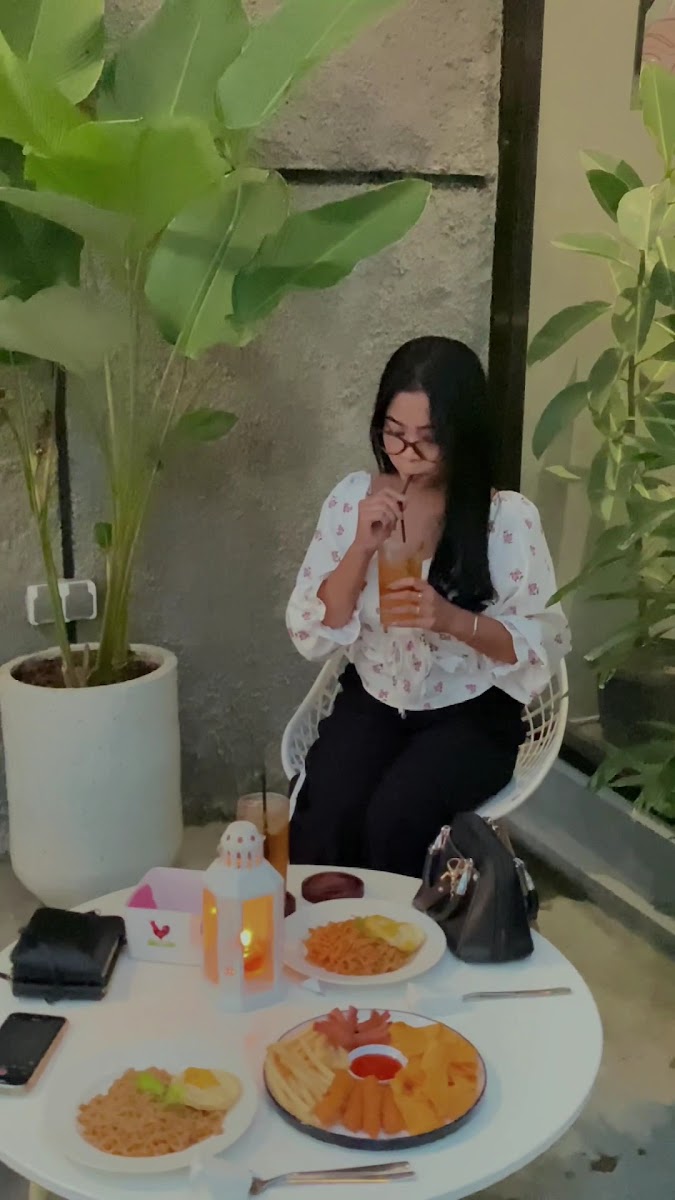 Cafe SEKARJAGAD. - 2