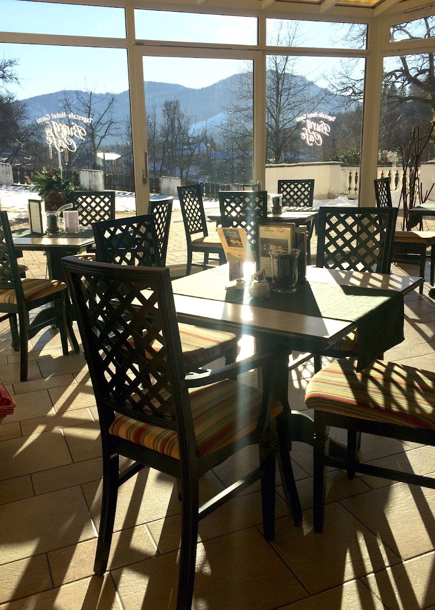 Burgcafe Tagescafe Marquartstein