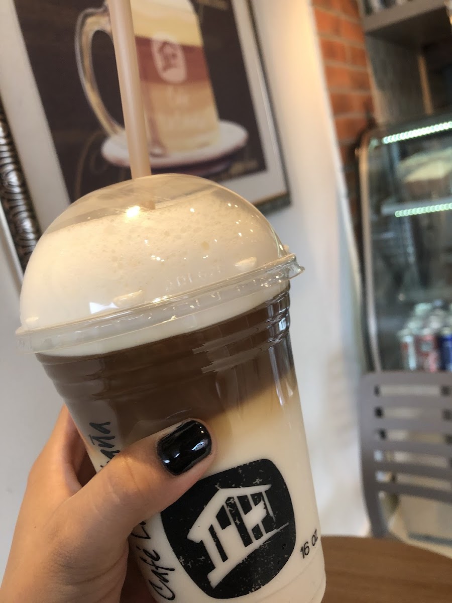 Cafe La Cabaña Via 2