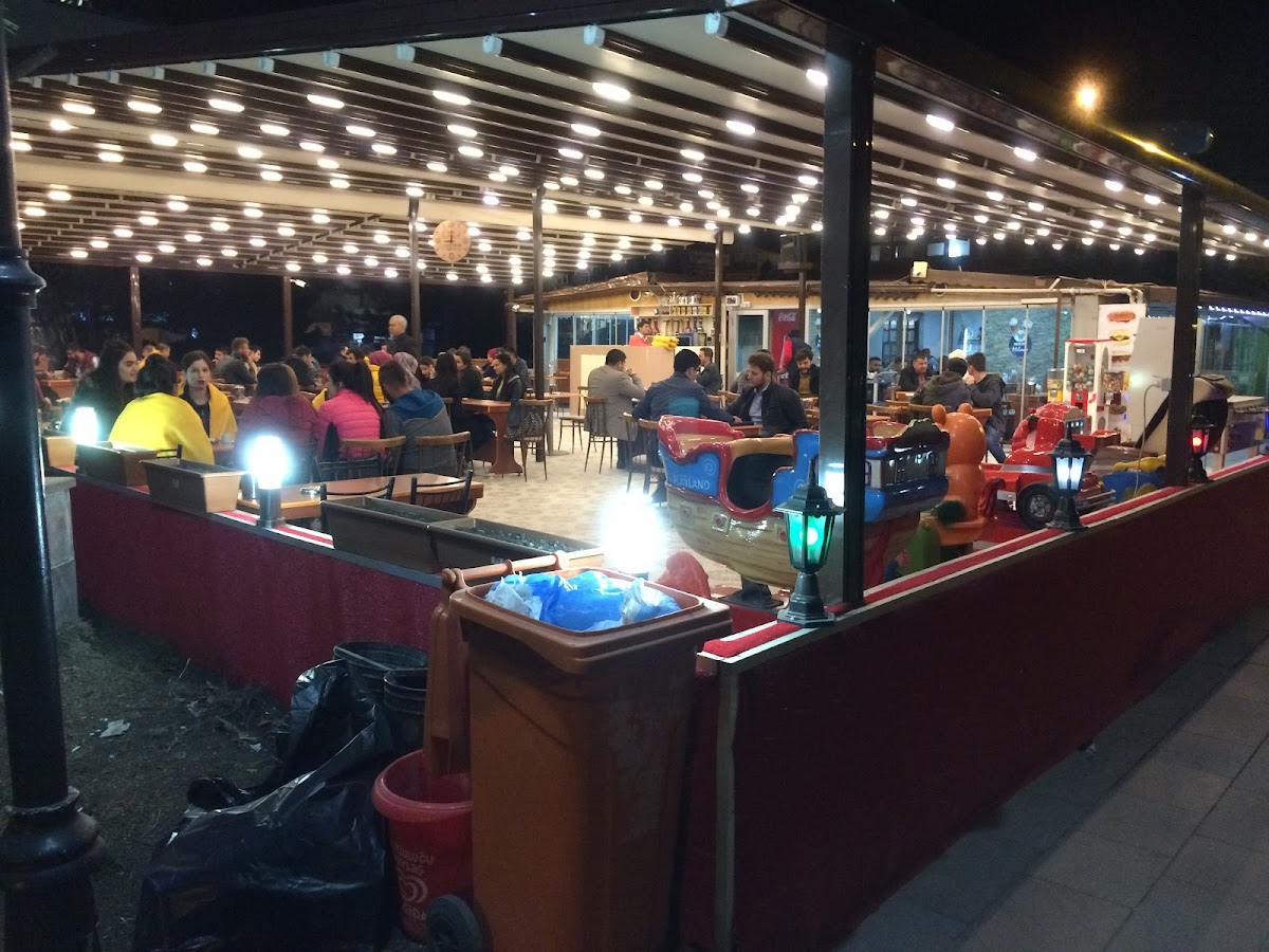 Gülmece Cafe Hediyelik Eşya KARASULAR GRUP