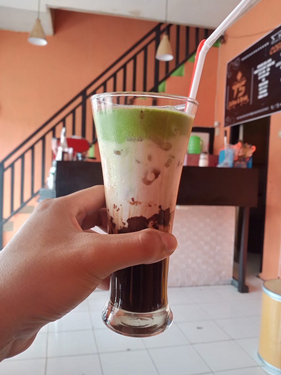 TS Coffe & Drink Cirebon