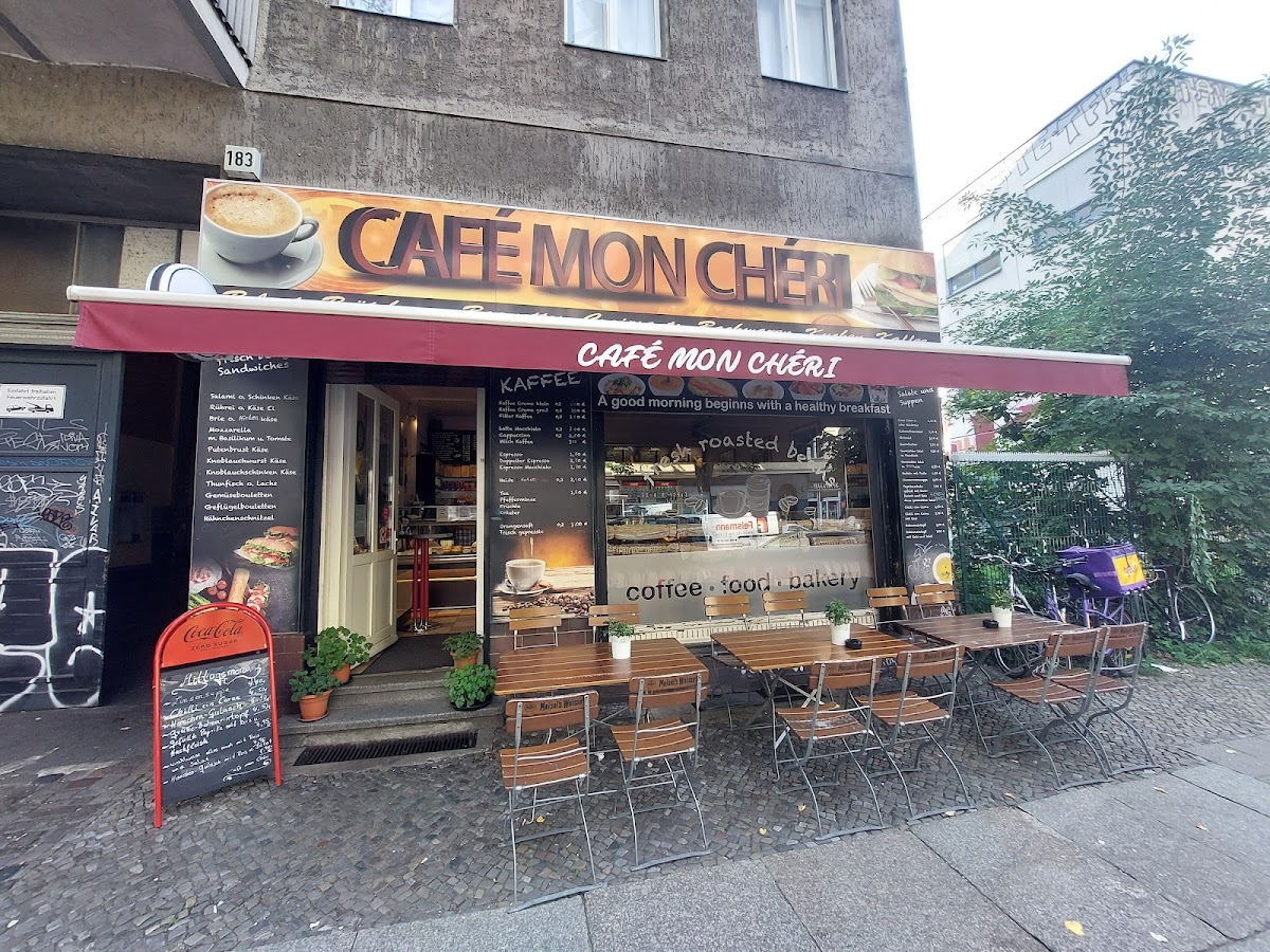 Cafe Mon Cheri