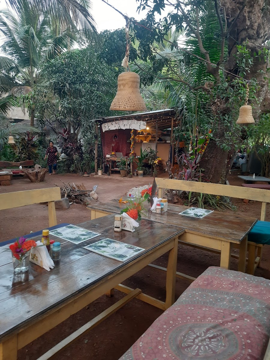 Secret Tea Garden Cafe