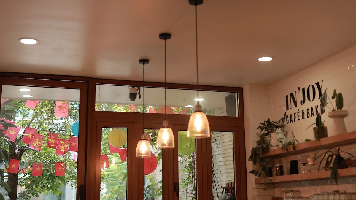 In'Joy Gluten Free Cafe & Bake - 3