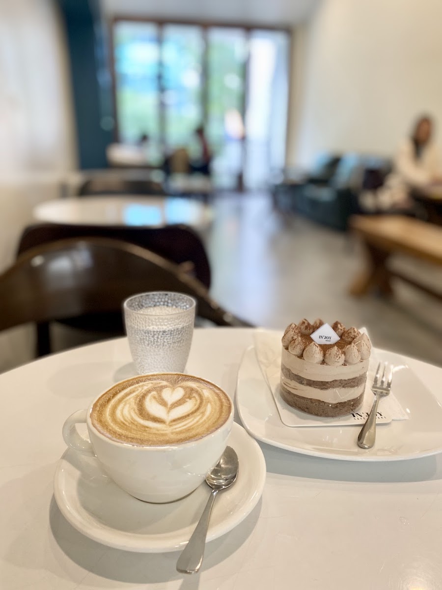 In'Joy Gluten Free Cafe & Bake - 4