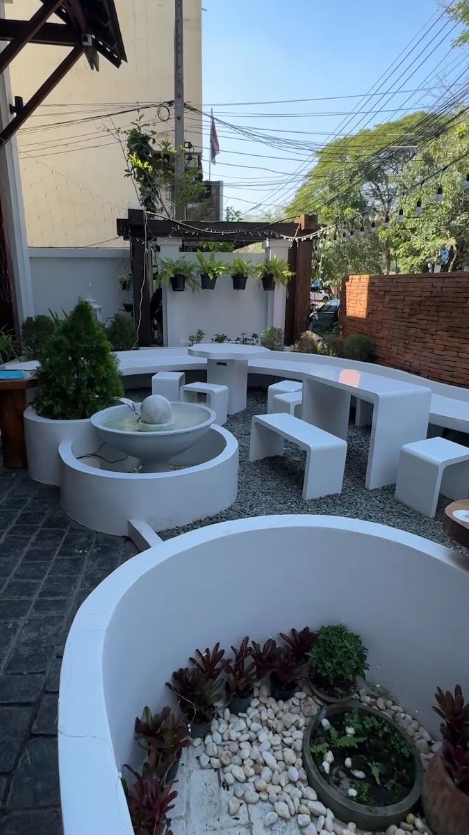 ASMR Cafe & Wellness - 2