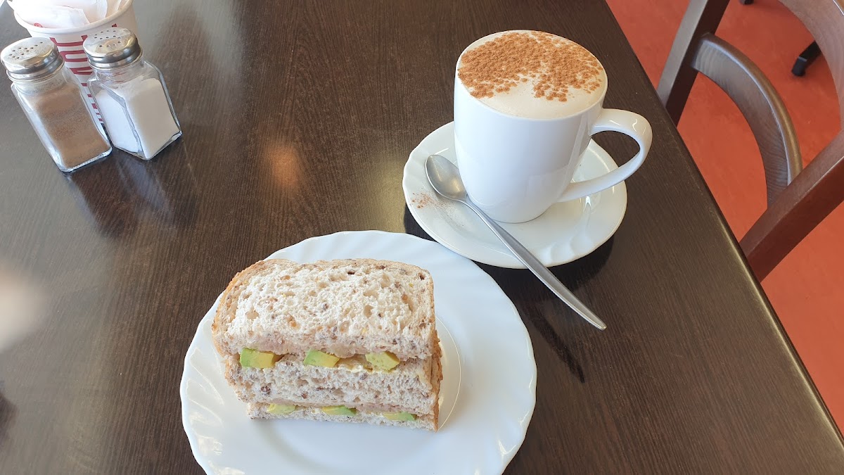 Waterloo Cafe & Bakery - 8