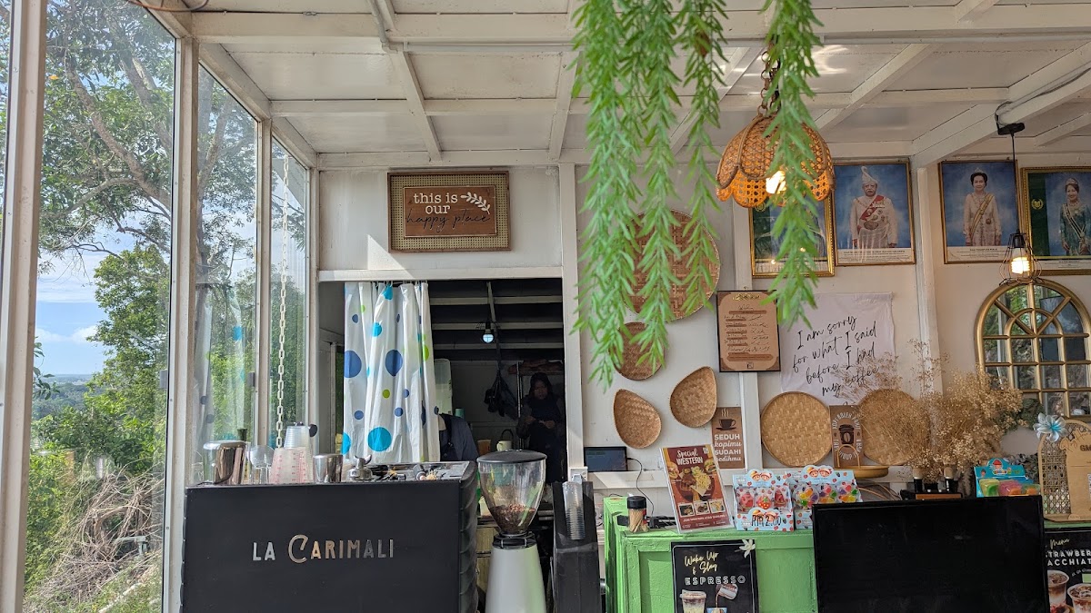 Gunung Medan Glass Cafe