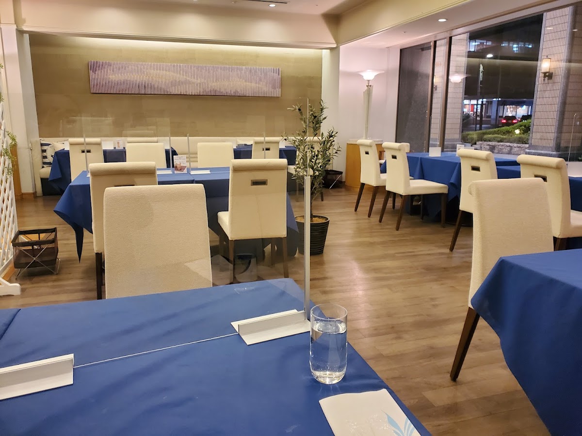 Cafe Dining IL MARE