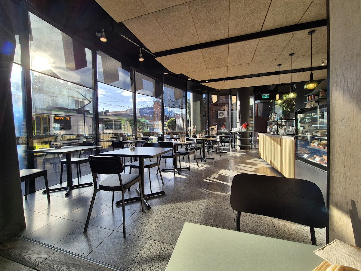 Extra Shot Cafe - Camberwell