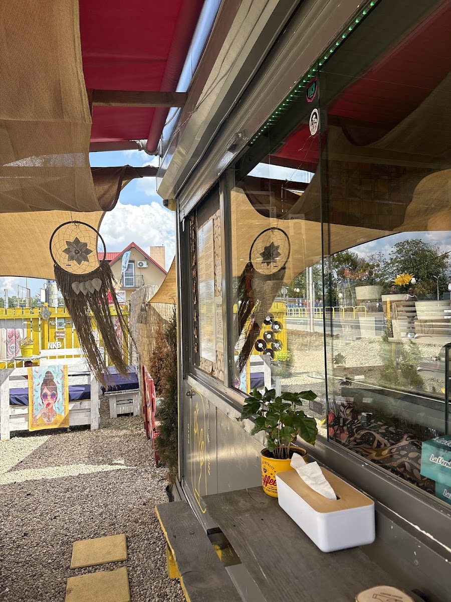 COFFEE TOFFEE Powidz Café