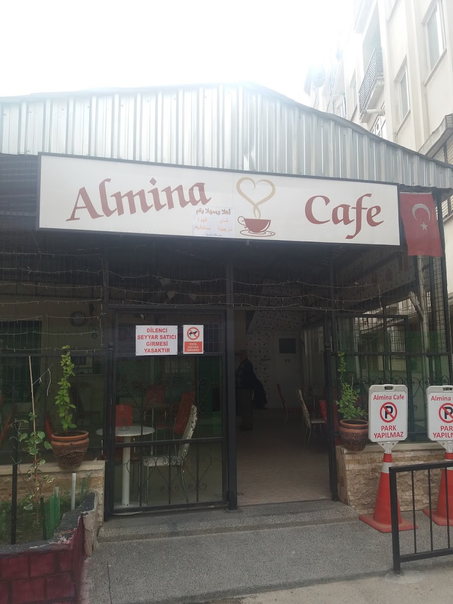 Almina Cafe