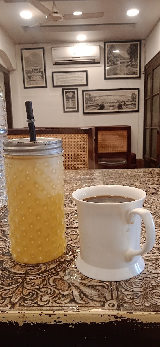 Mahatta Diner Cafe - 7