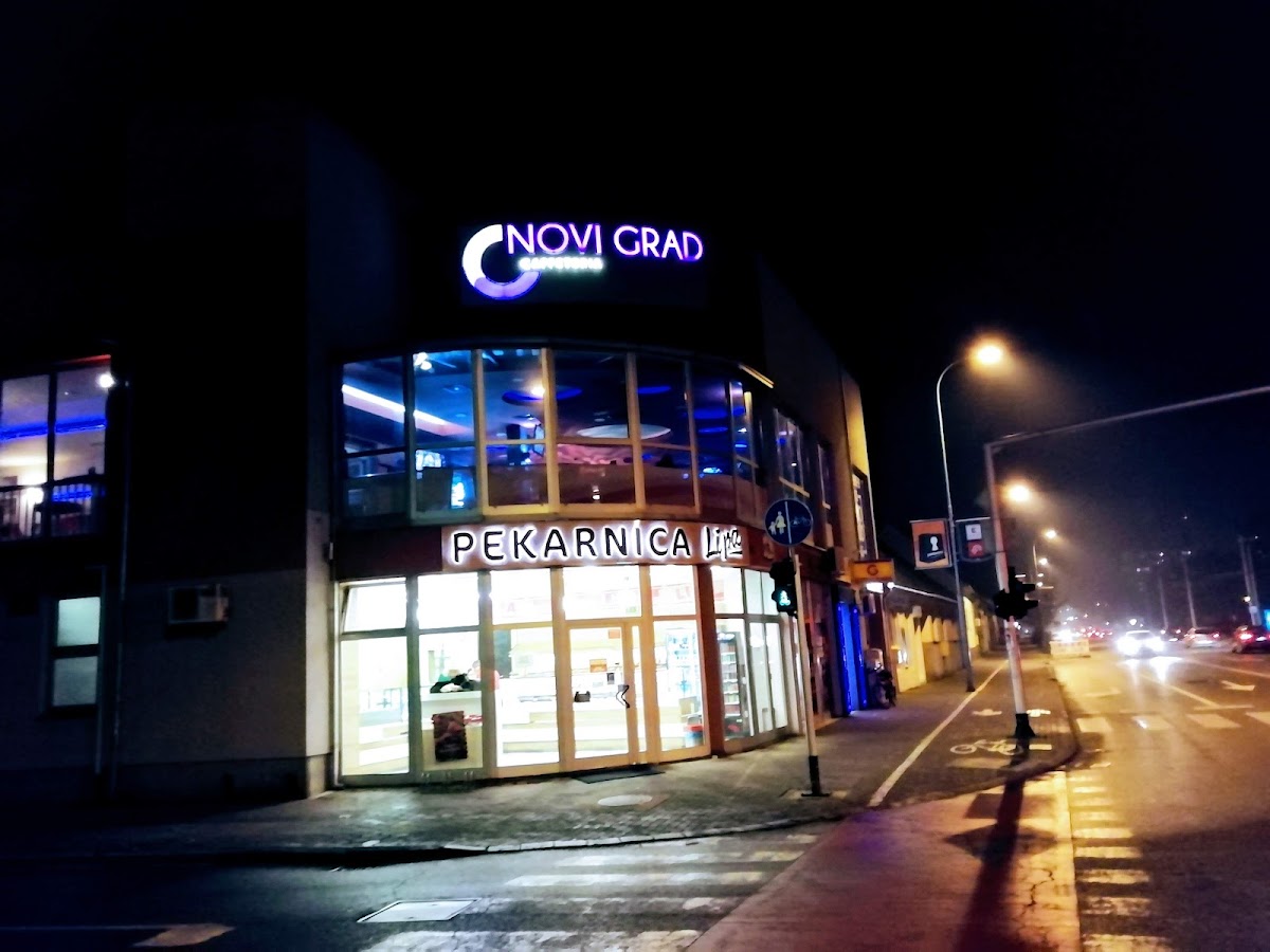 Cafeteria New Town - 4