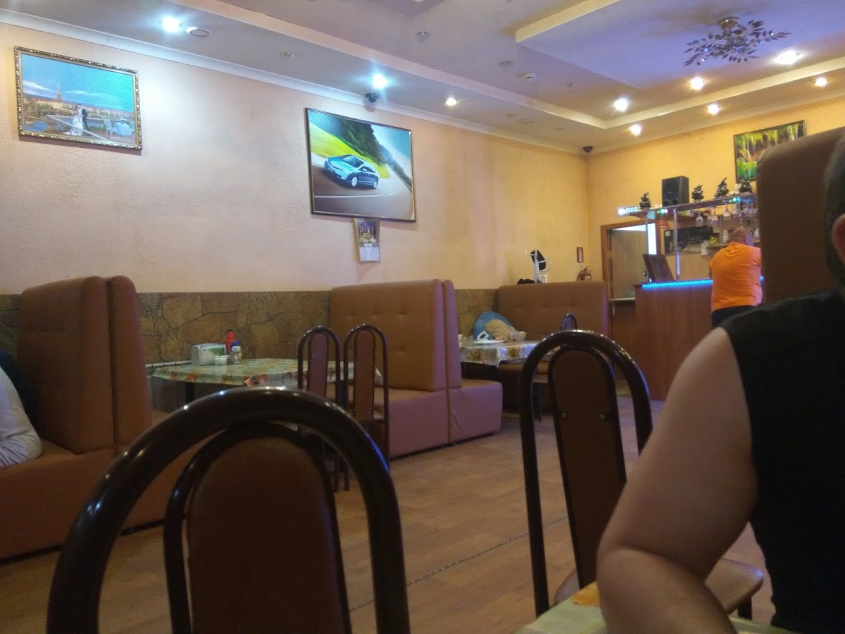 The old cafe 'behind the wheel'