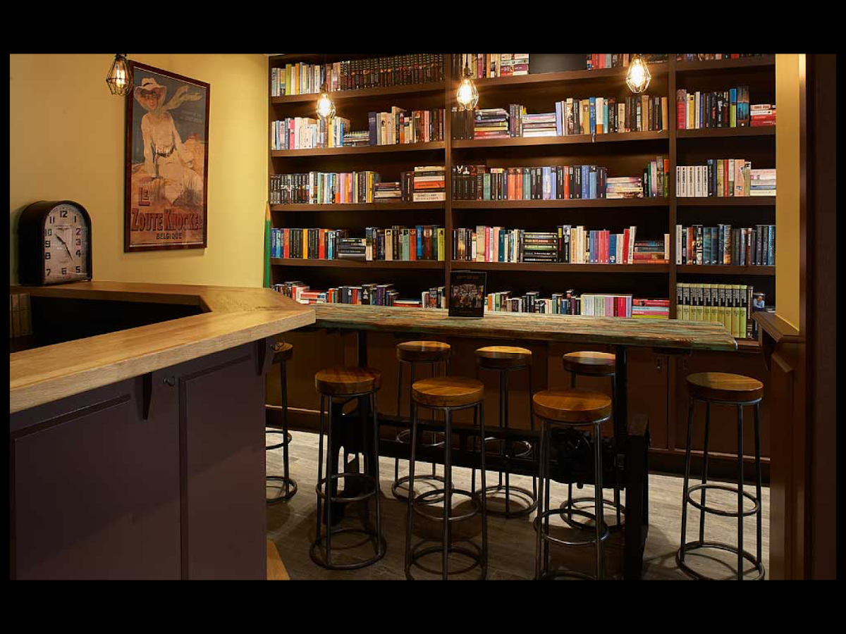 De Bib Eet- en praatcafe