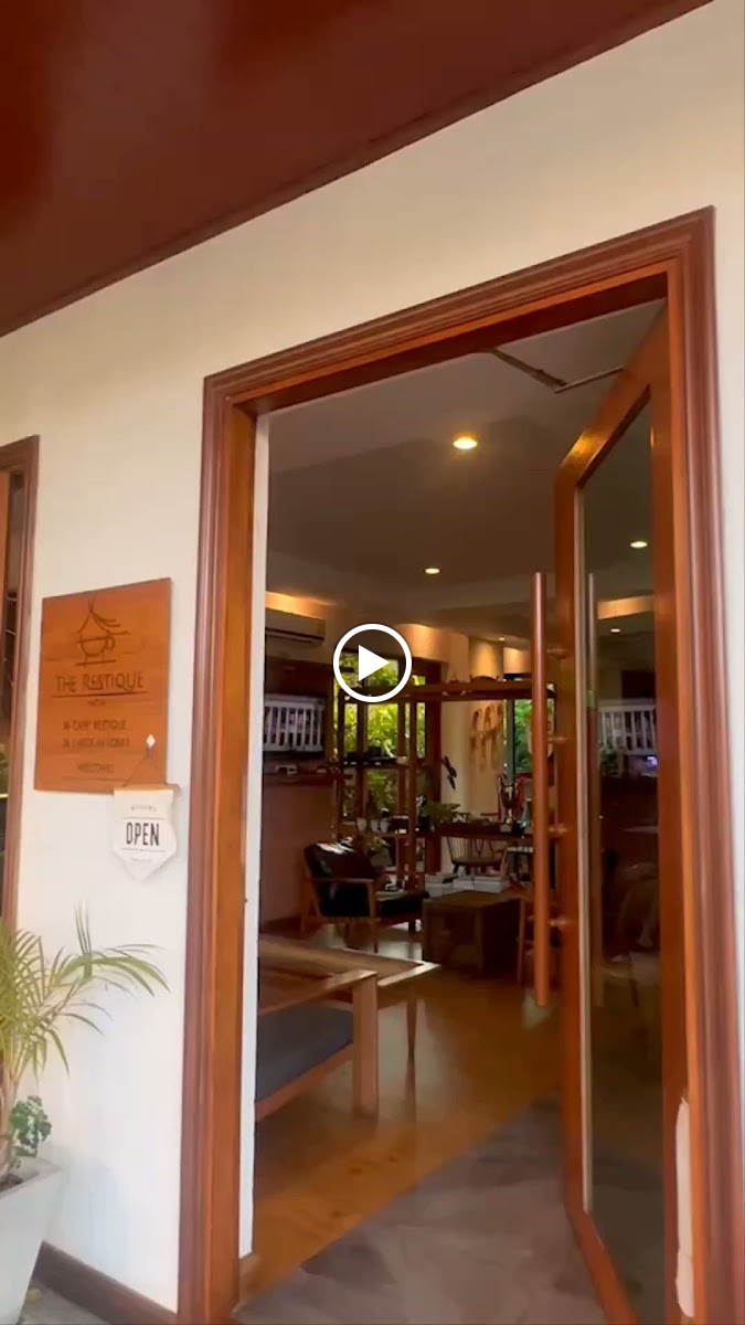 Cafe Restique - 2