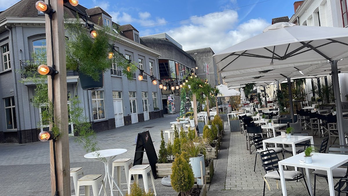 Café In de Broeltorens