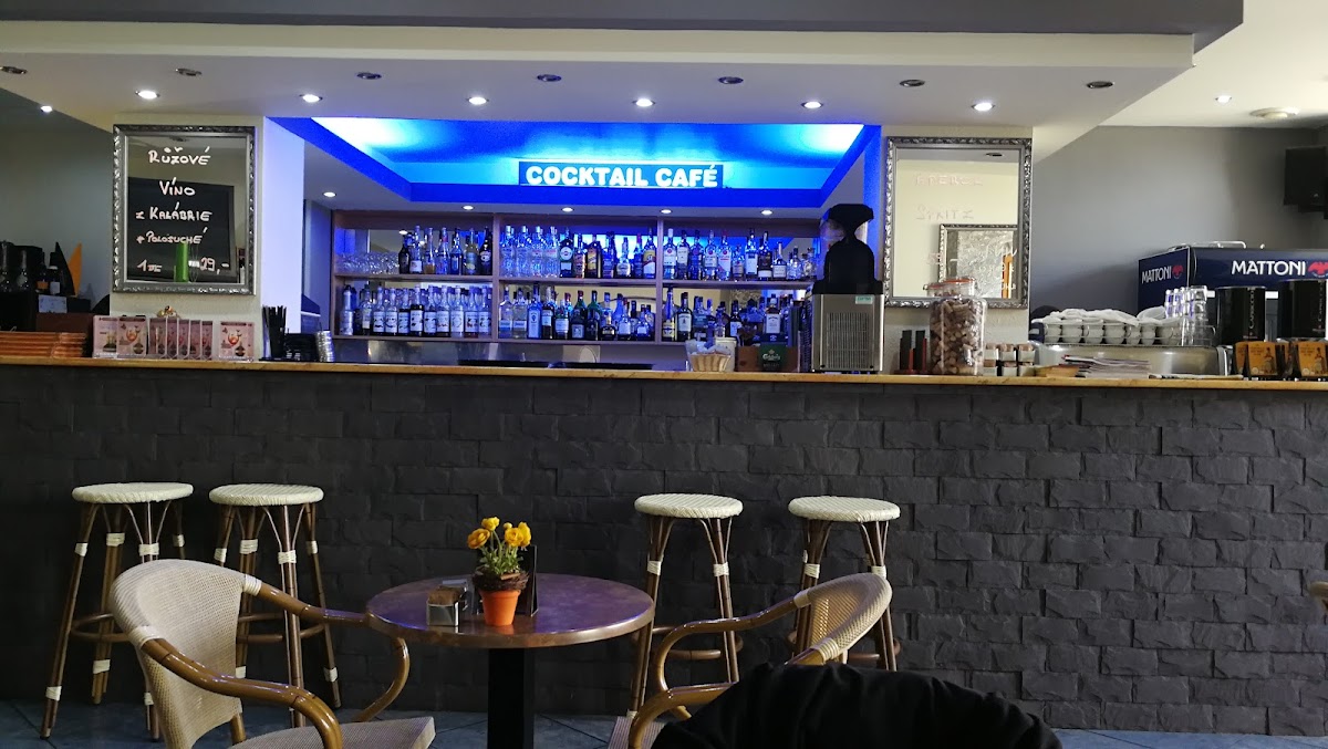 Cocktail Café