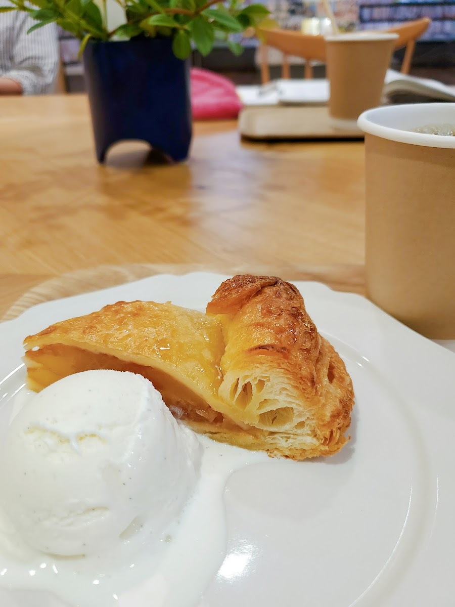 STORY CAFE 有隣堂キュービックプラザ新横浜店 - 6