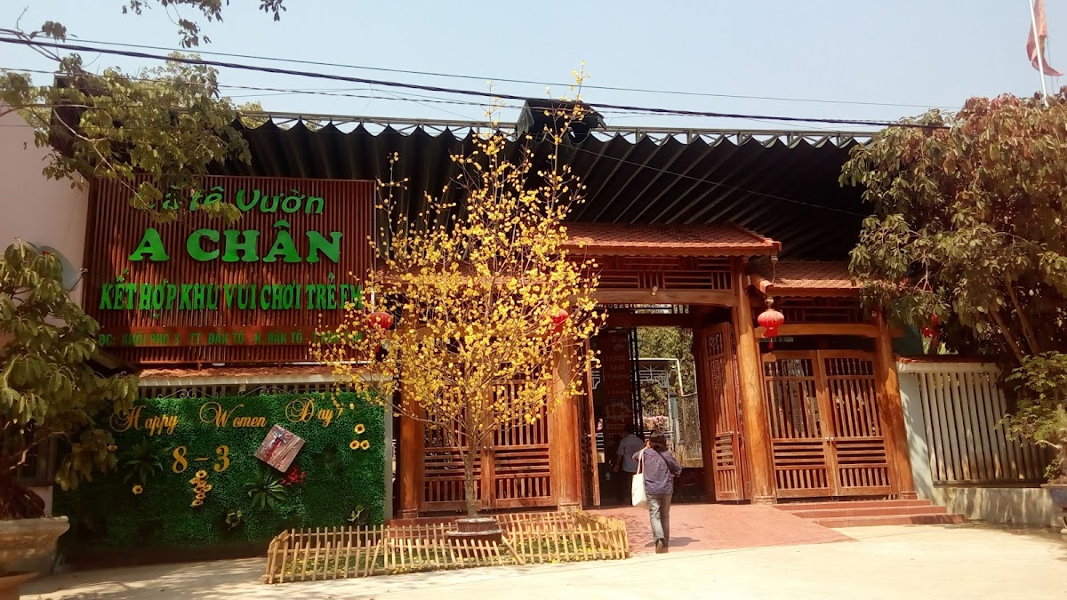 Cafe Vườn, khu vui chơi giải trí a chân