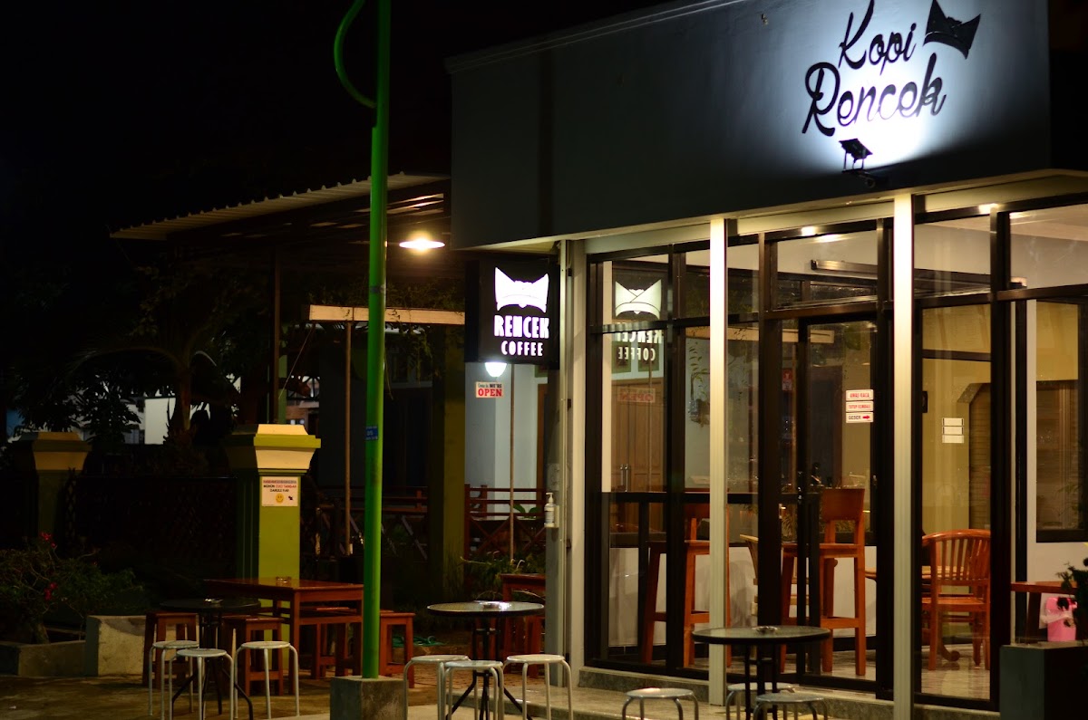 Rencek Slowbar & Eatery