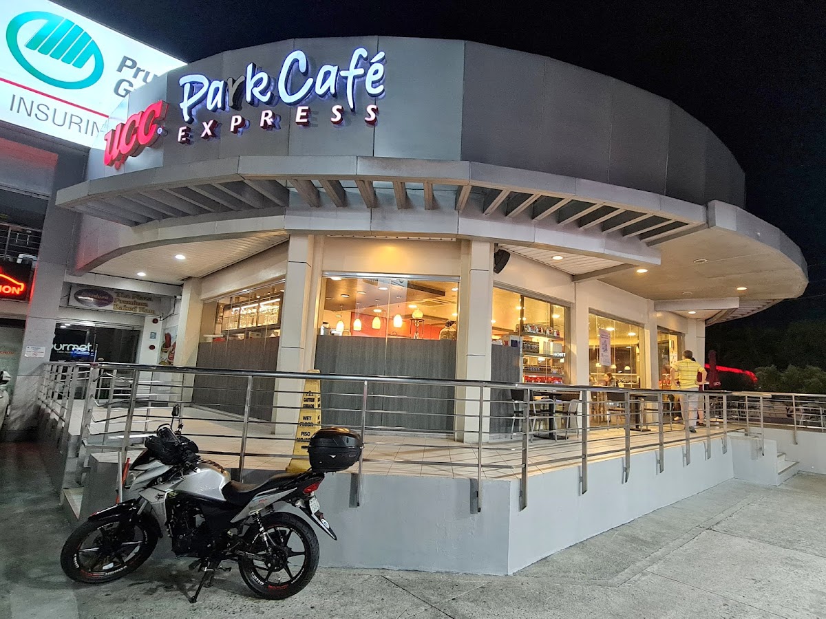 UCC Park Cafe Express