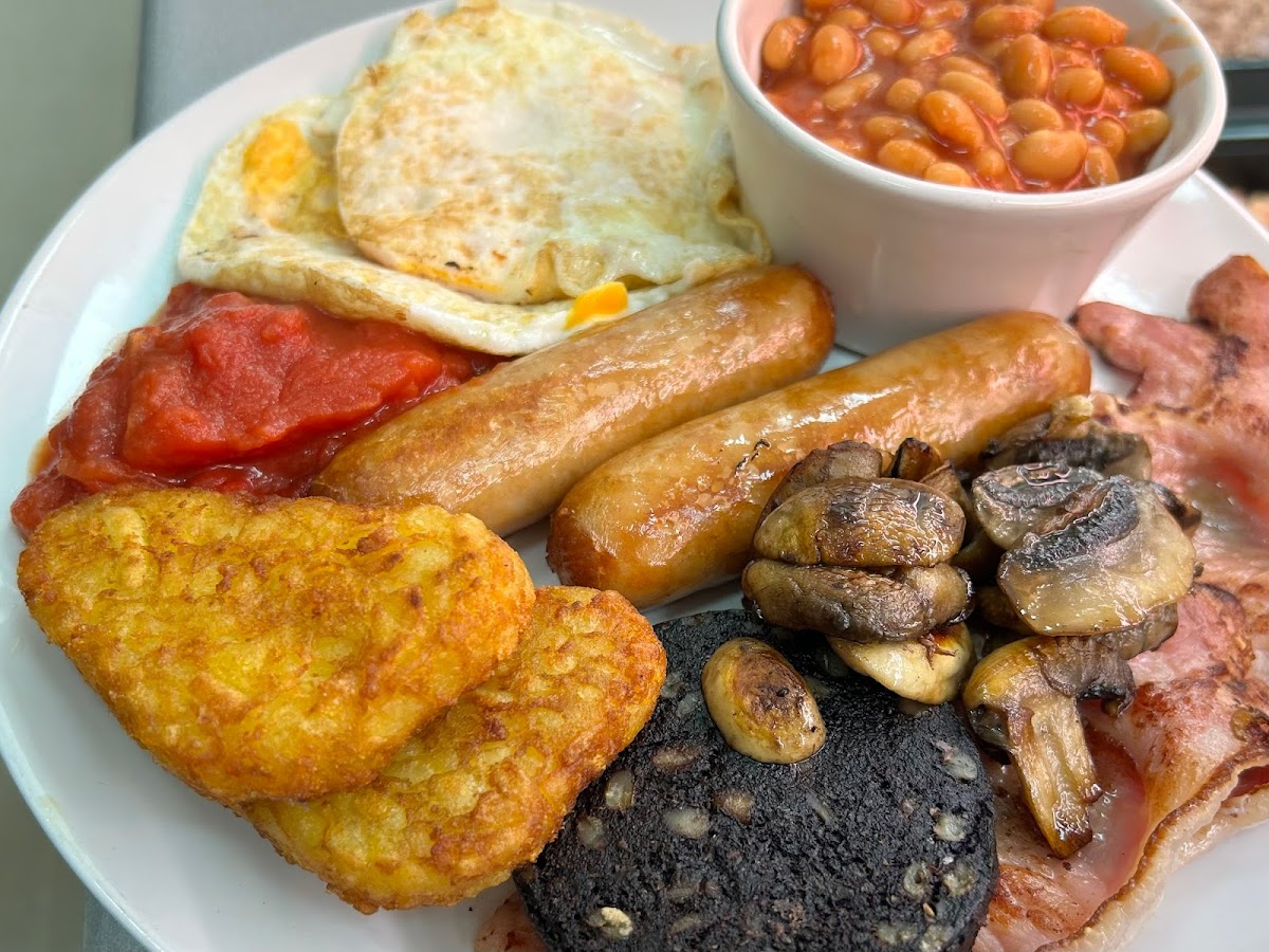 Café 14 Sandwich & Snack Bar - 9