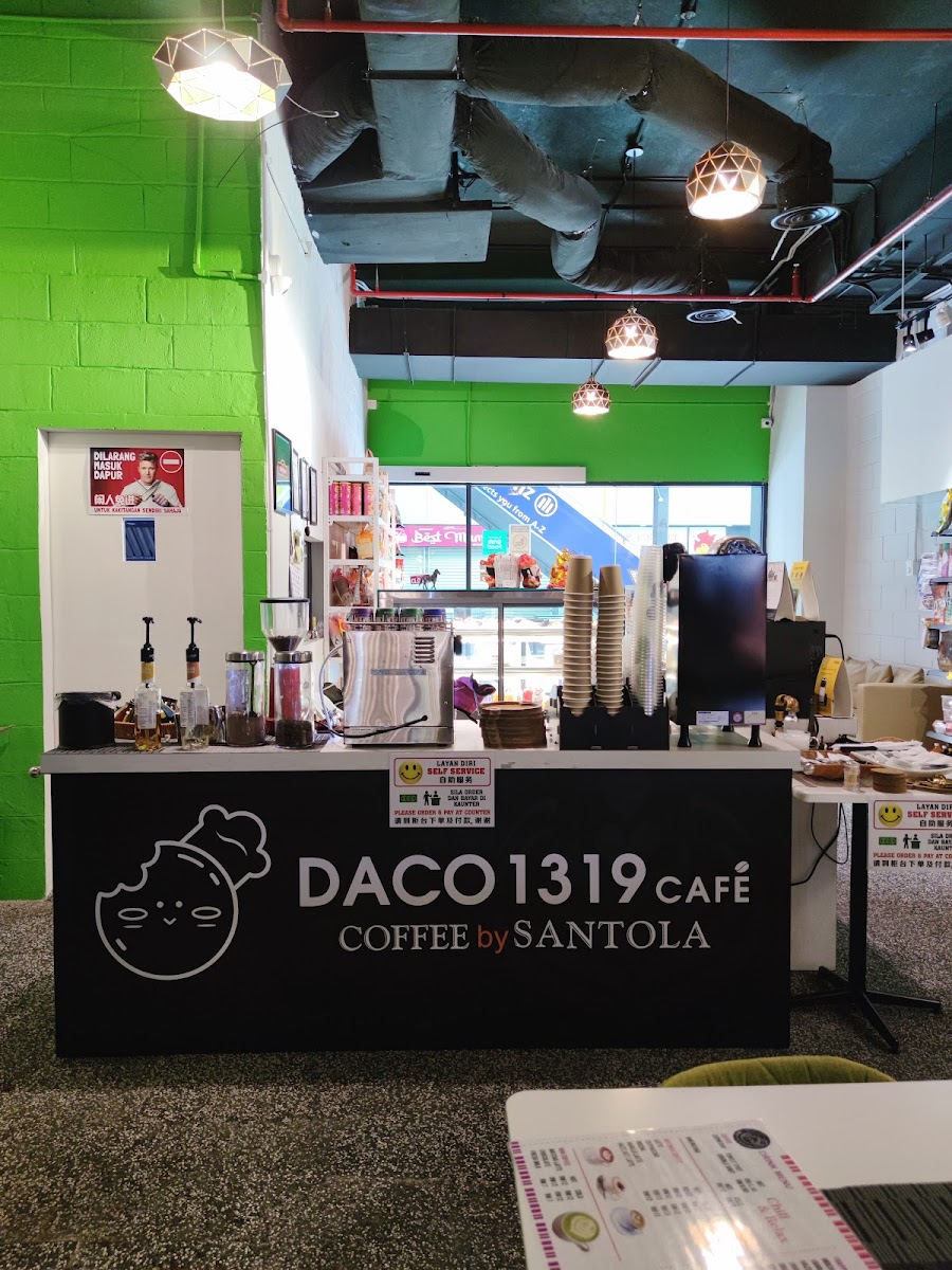 Daco 1319 Café
