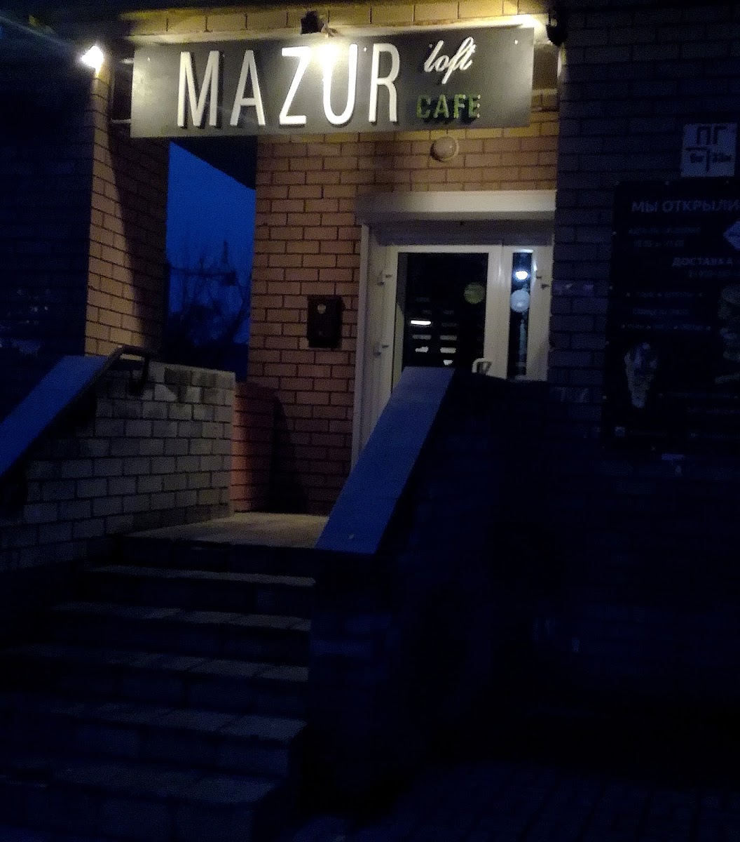 MAZUR LOFT CAFE