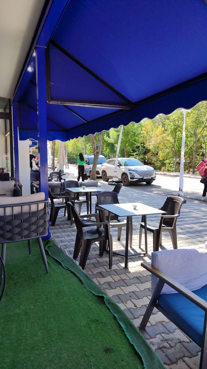 DOFİTDO KAFE & DONDURMA