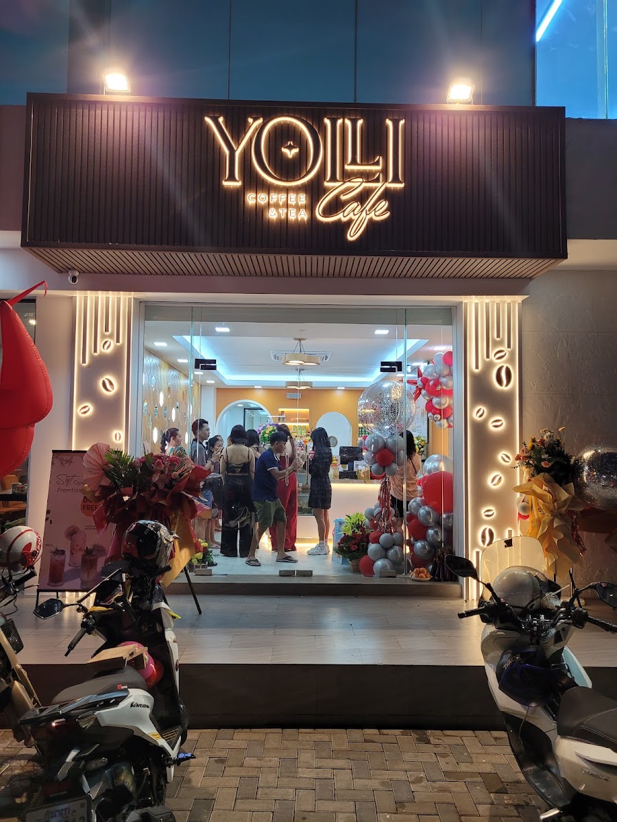 Yolli Cafe