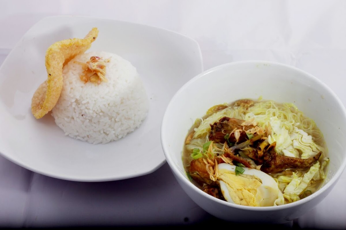 Kedai Tjisondari - 9