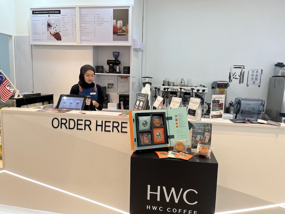 HWC Coffee - BMC Mall, Cheras - 2