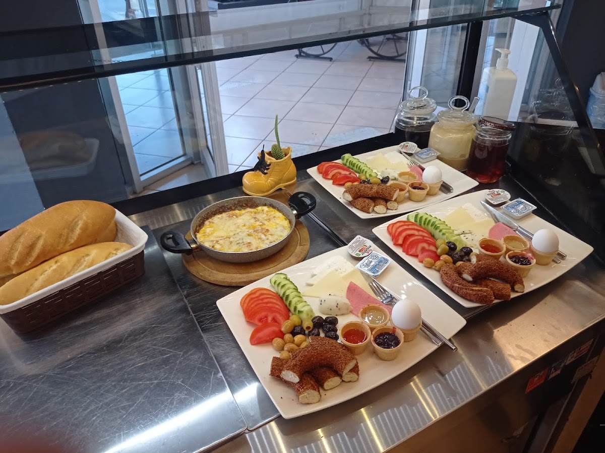 Simit Baskenti Saray Şube - 5