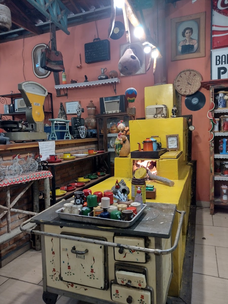 Minas uai cafeteria e antiguidade