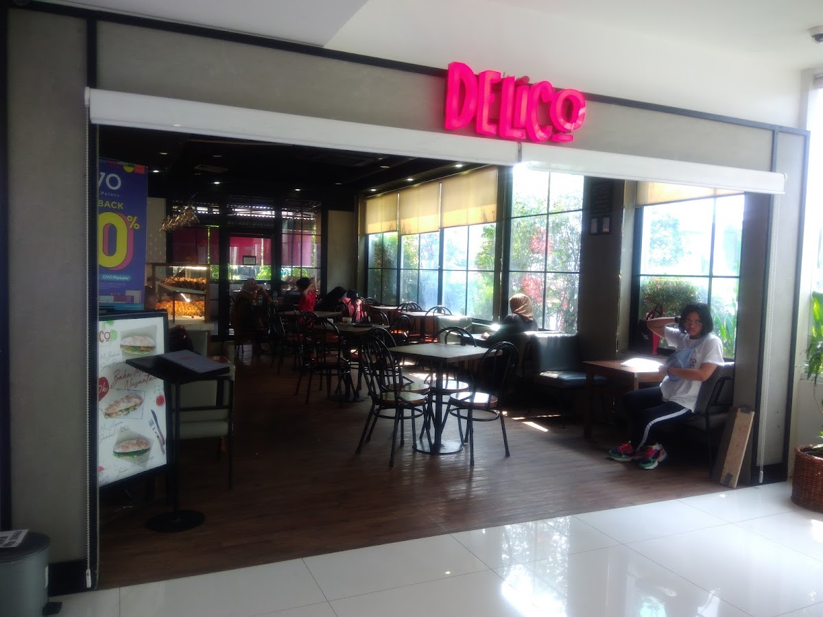 Delico Cafe & Bakery - RS Puri Cinere