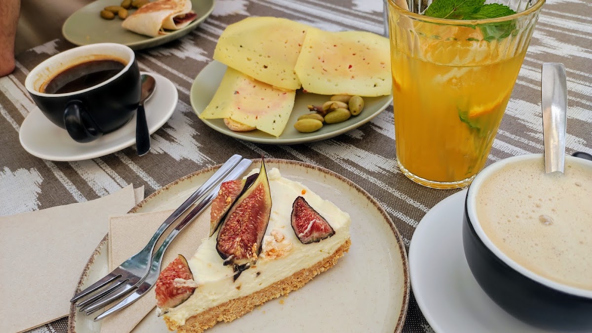Cafe Pastelier - 3