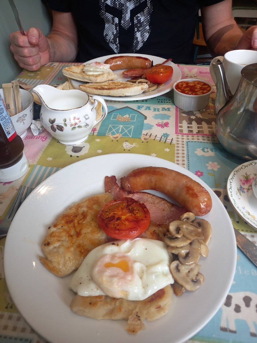 The Post House Cafe - 6