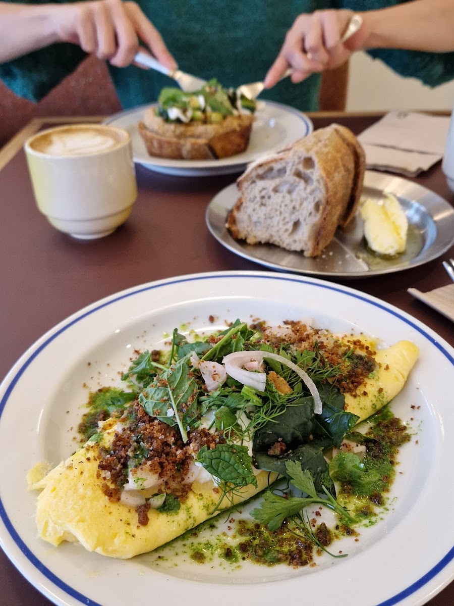 Bliskość - Specialty Coffee and Breakfasts - 9