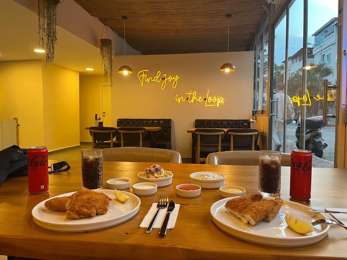 Loop Schnitzel & Dessert - 5