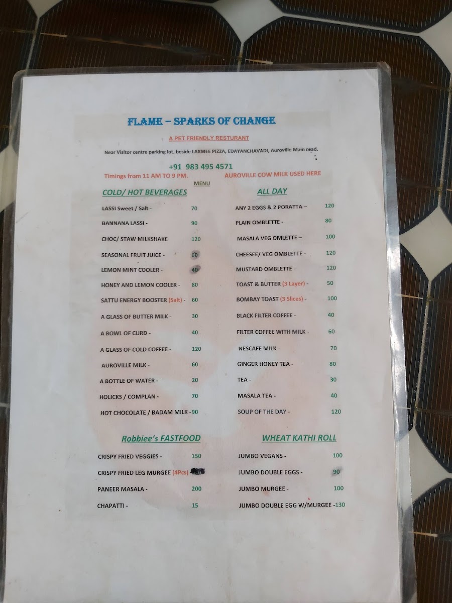 Uyir Together Cafe & Traveller Hostel - 7