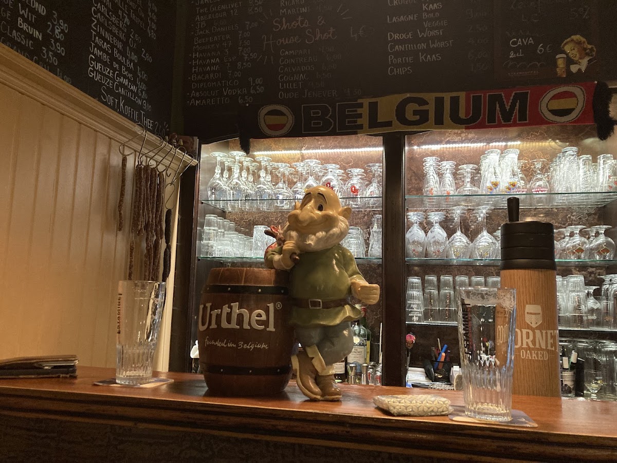 Cafe In den Hemel - 3