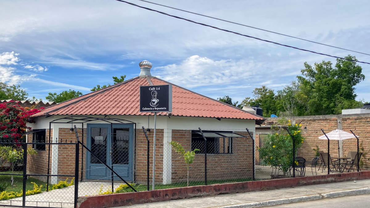 Café 1:4 - 4